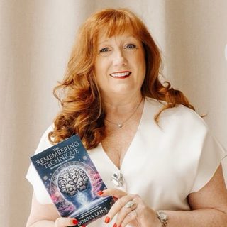 Donna Laine